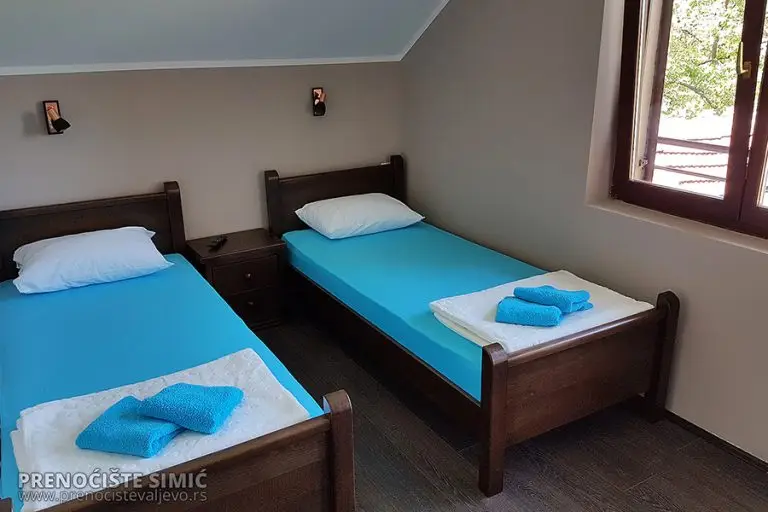 simic-petnica-dvokrevetna-soba-1-02