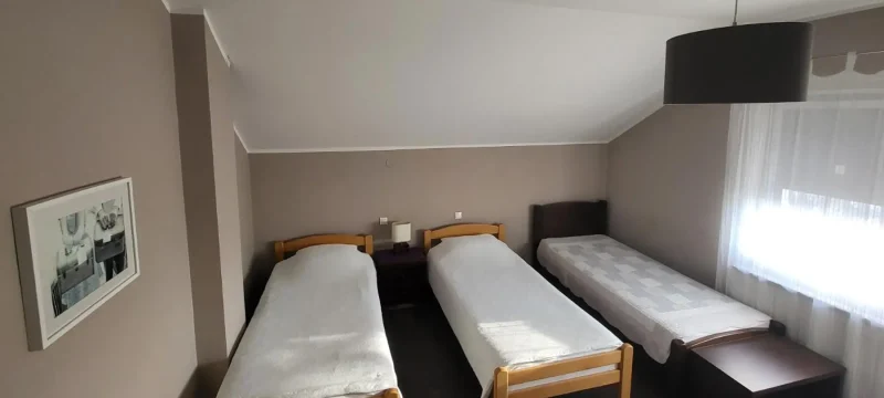 Apartmani i Sobe Simic, izdavanje apartmana i soba Valjevo, Prenoćište Simić. Sobe i apartmani u Valjevu.